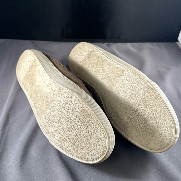 Old Navy slip on 1994 sneakers in coffee - Picture 6 of 6